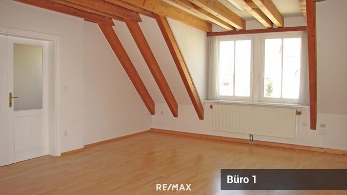 RE/MAX Büro 1