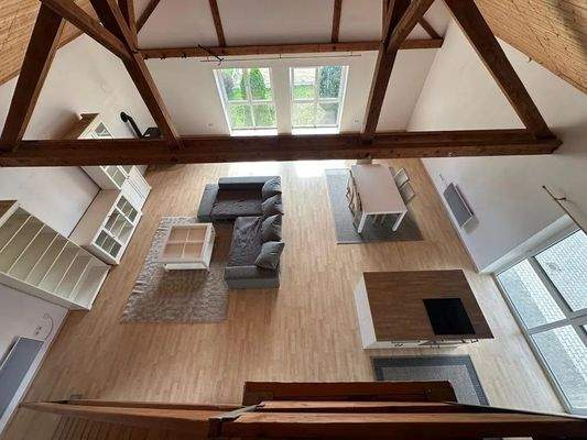 eaa7ee9b-3eff-40cc-8025-9b1a78450b31