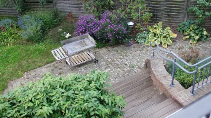 Terasse Zugang Garten.JPG