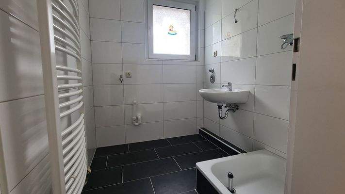 Modernes Badezimmer