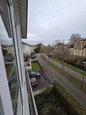 Blick aus dem Wohnbereich