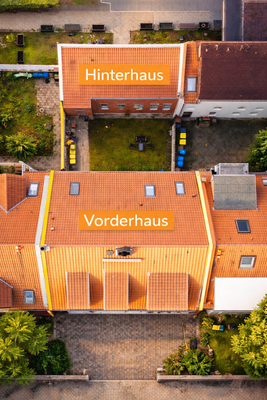 Vorderhaus und Hinterhaus 