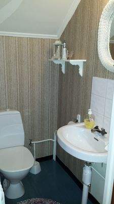 Villa Elsy OG Gäste WC.jpg