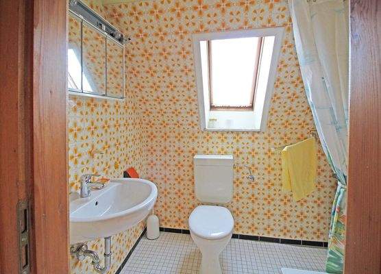 Duschbad im Dachgeschoss