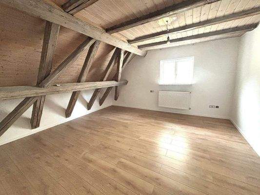 Kinderzimmer DG 3.jpg