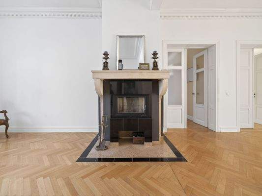 stilvoller Kamin mit Geschichte 