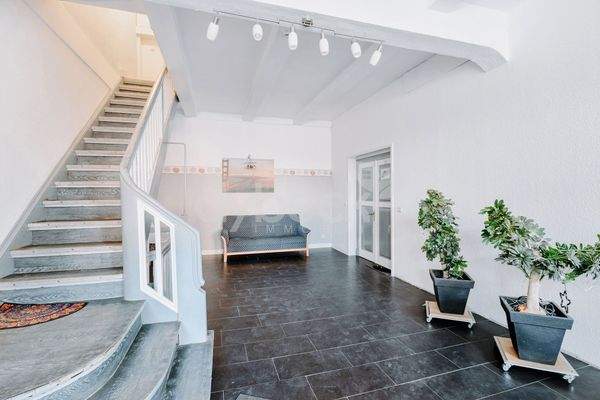 Treppenhaus Haupteingang