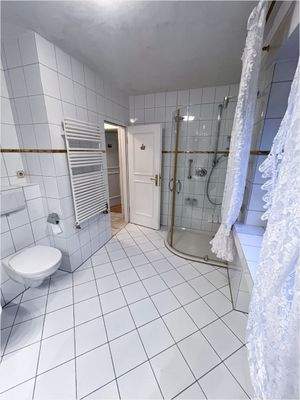 Peter Dondorf Immobilien - Badezimmer
