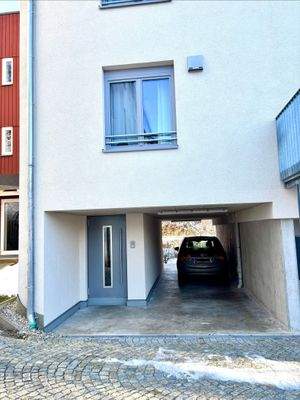 Außenansicht/ Carport