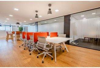 fixed Desk / fest reservierter Platz