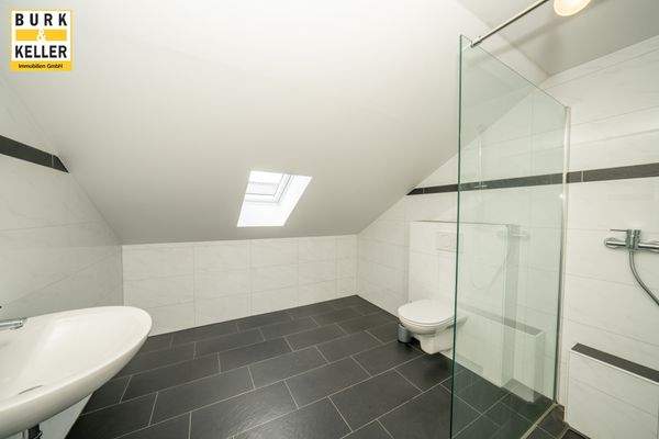 Badezimmer im OG