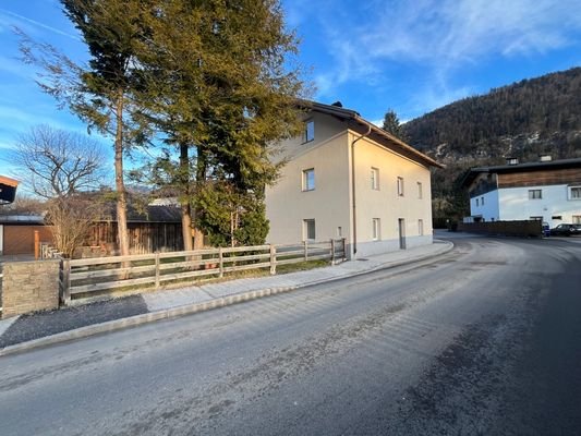 Aussen 2