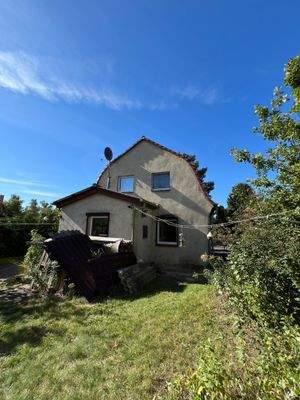 Hausansicht aus dem Garten