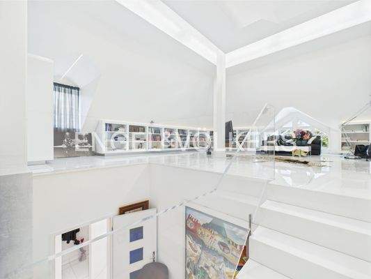 Aufgang zum Obergeschoss