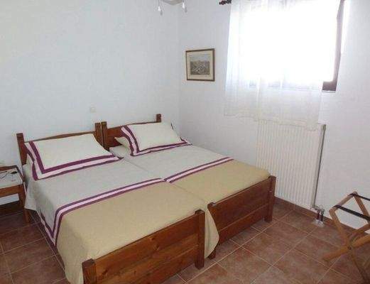 MIT VIDEO! Kreta, Plaka: Villa mit traditionellen Elementen und Meerblick zu verkaufen