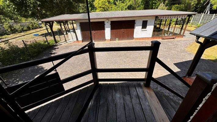 EG Wintergarten Sicht Hof.JPEG