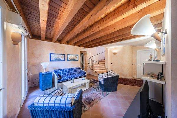 Wohnzimmer im Erdgeschoss