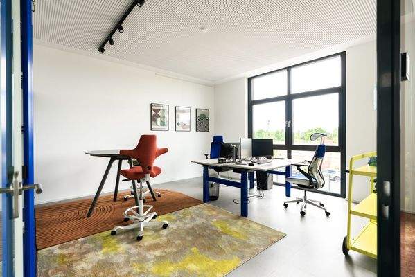 Schreibtischplätze 1