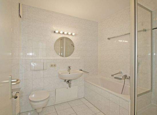 Innenliegendes Bad/WC