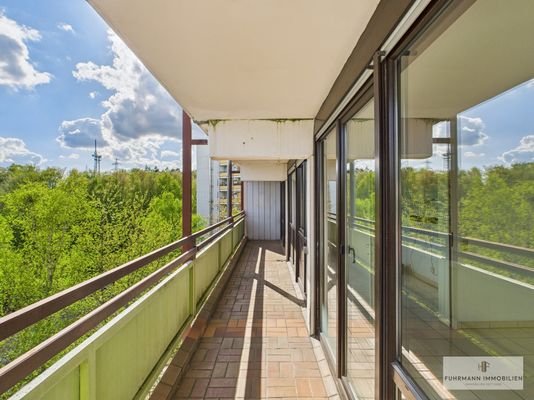 Loggia mit 2 Zugängen