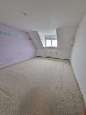 Schlafzimmer, Bodenbeläge werden erneuert