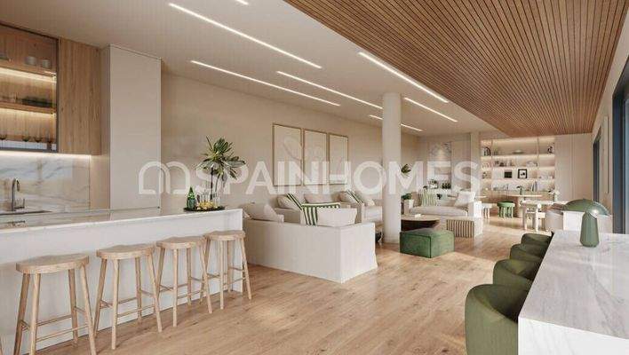 Coastal Houses with Solariums and Pool in Malaga