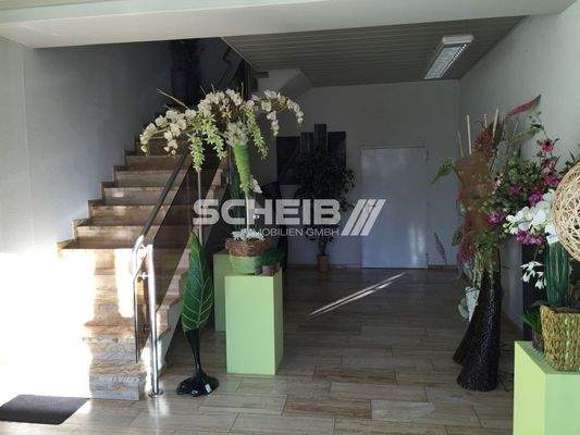 ansehnlicher Eingangsbereich