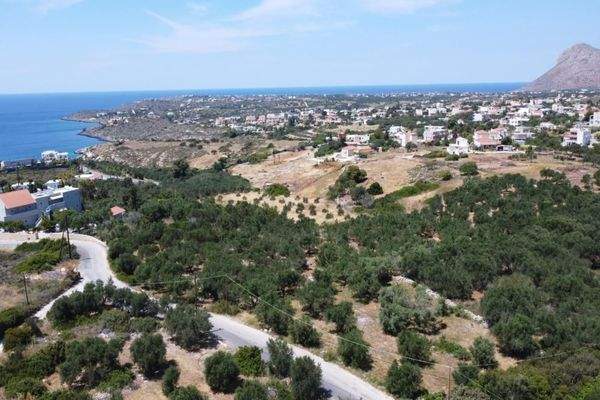 Kreta, Kalathas: Grundstück mit Meerblick in der Nähe des Strandes zu verkaufen