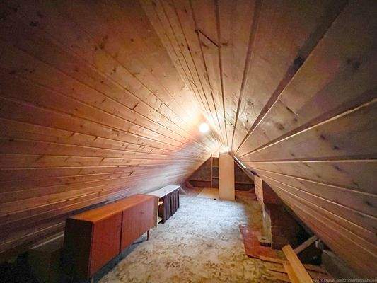 Gedämmter Spitzboden