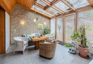 Wohnbereich im Erdgeschoss -Wintergarten-