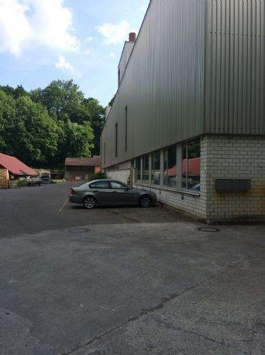 Volkertshausen Halle, Volkertshausen Hallenfläche