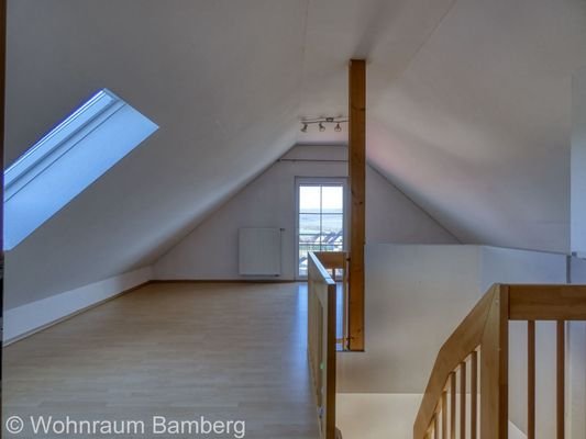 Studio Treppe nach vorne