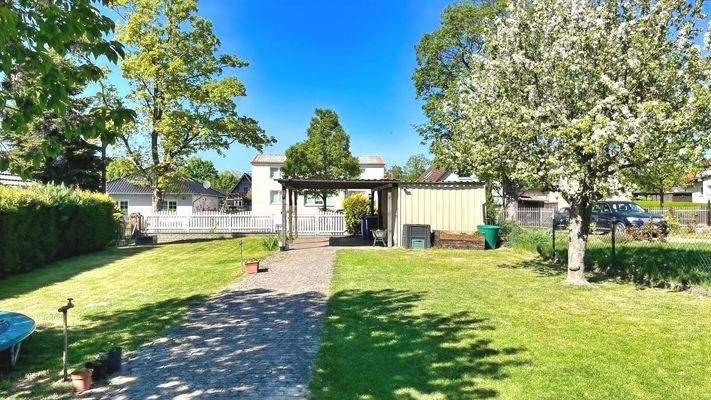 Gartenbereich vor dem Haus