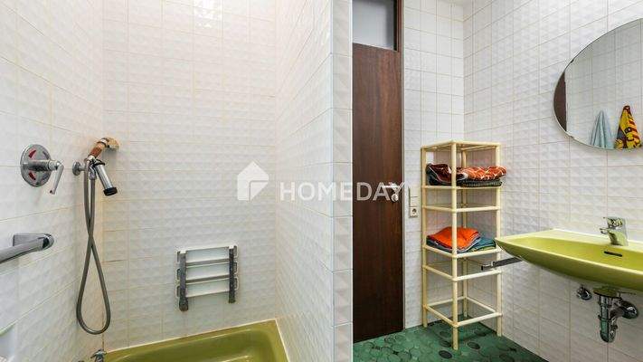 44A 1. OG Badezimmer 2