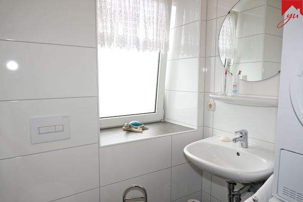 Whg. 4: Badezimmer Bild II