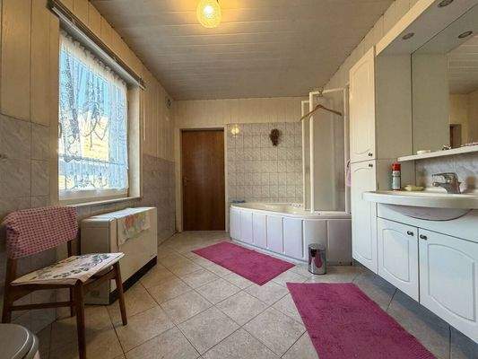 Badezimmer Erdgeschoss