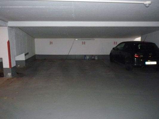 zweiter TG rechts - nicht inklusive