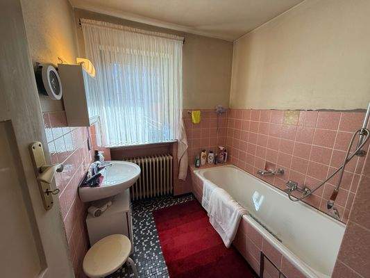 Badezimmer Wohnung 1. OG