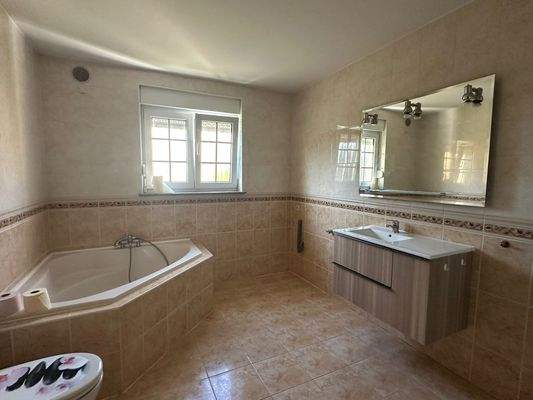 WhatsApp Image 2025-11-05 at 10.41.24 copie 4.jpeg