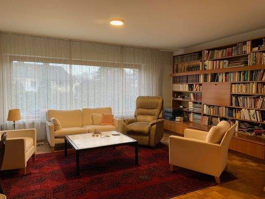 gr. Wohn,- Esszimmer im EG