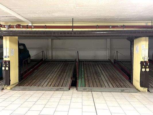 Tiefgarage l Stellplatz