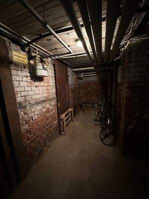 Keller mit Fahrrädern