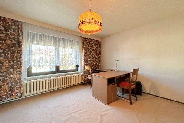 helles Arbeitszimmer (Obergeschoss)