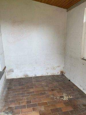 Abstellraum unter der Garage