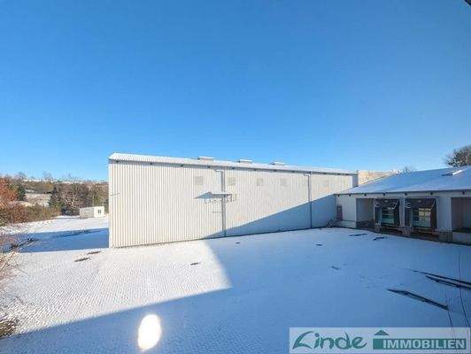 Außenbereich Halle Bsp.