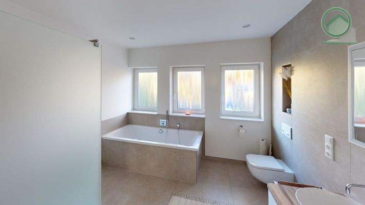 Zweifamilienhaus-in-Cuxhaven-Bathroom 1