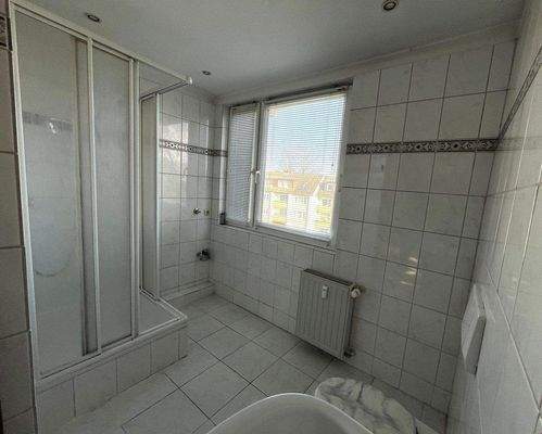 Duschbad mit Fenster