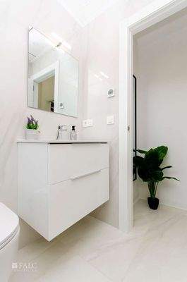 Badezimmer im zweiten Schlafzimmer