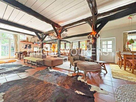 Wohn- und Essbereich