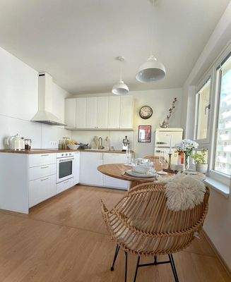 Küche und Essbereich